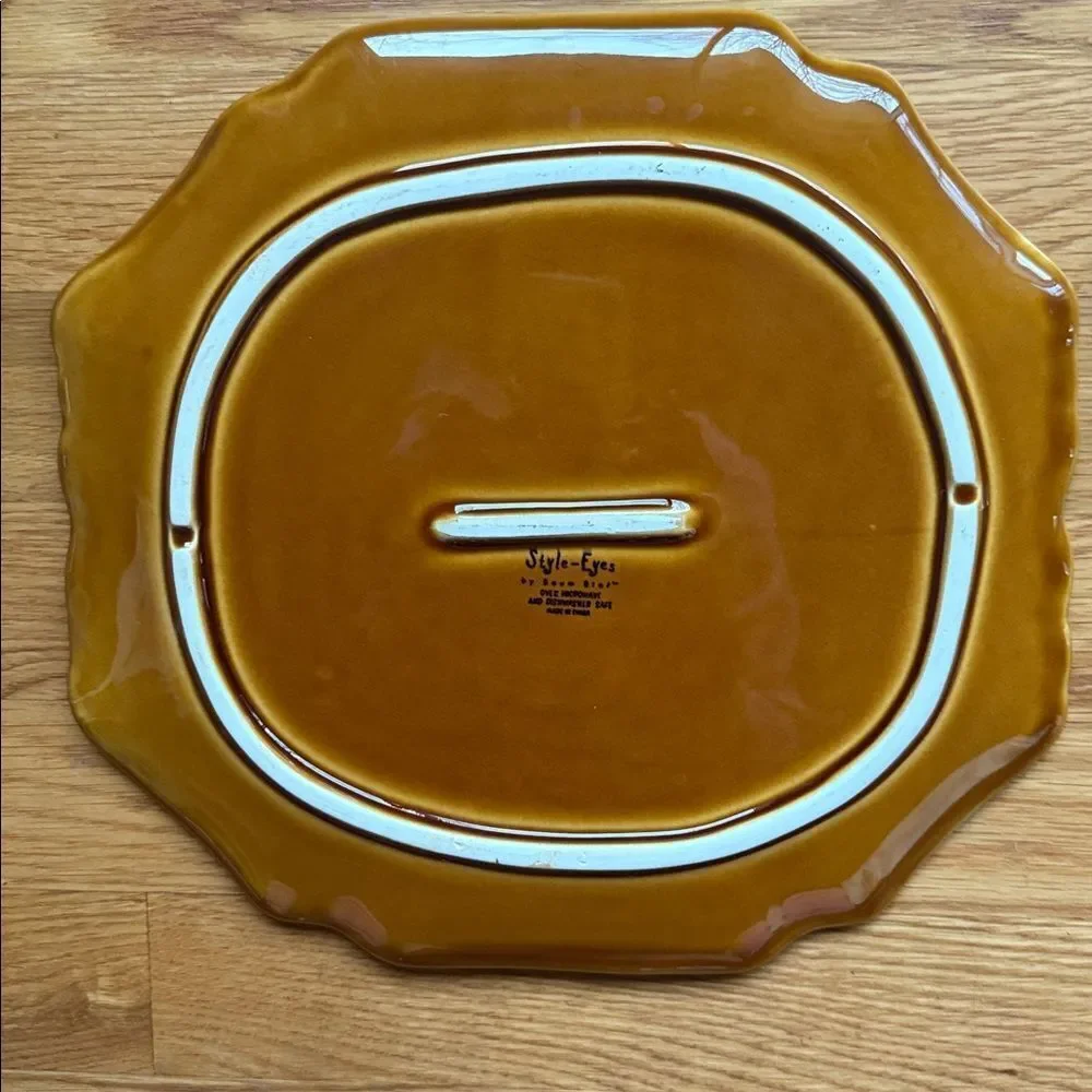 Style-Eyes by Baum Bros Elegant Brown Ceramic Dinner Plate!